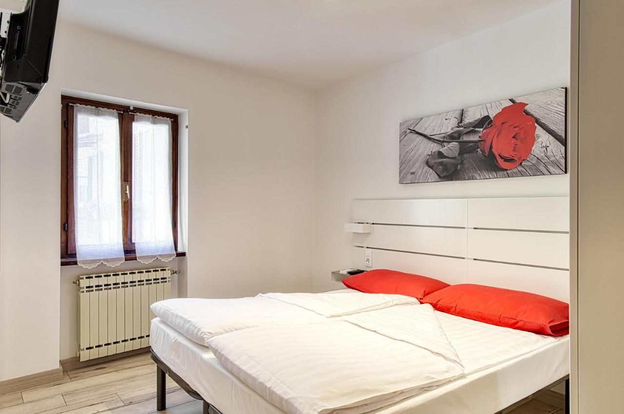 Casa Raffaele Villa Malcesine Luaran gambar
